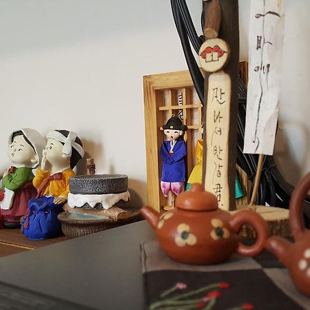 Inyeon Hanok Guesthouse Jeonju Eksteriør billede