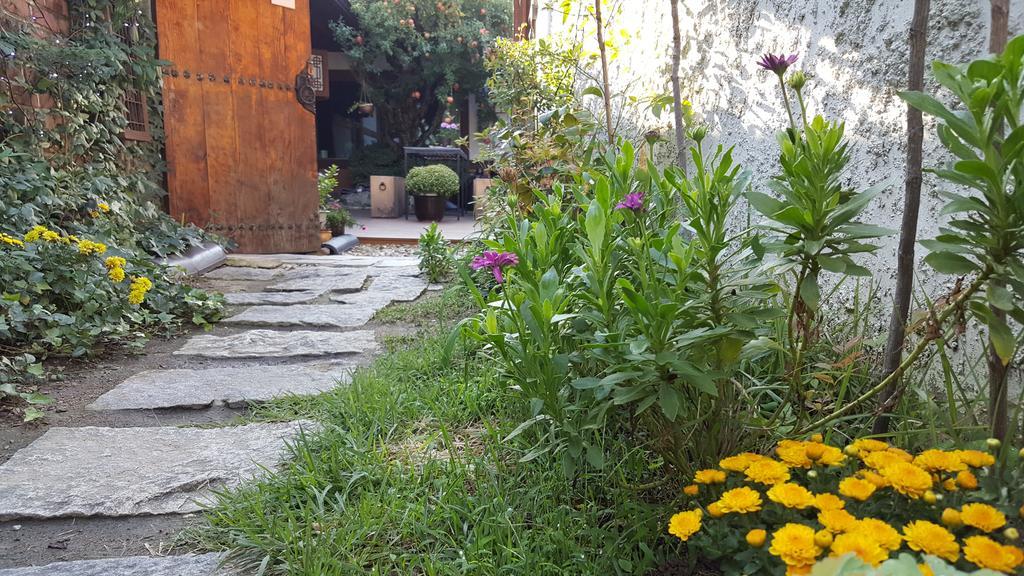 Inyeon Hanok Guesthouse Jeonju Eksteriør billede