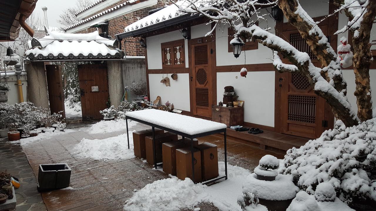 Inyeon Hanok Guesthouse Jeonju Eksteriør billede
