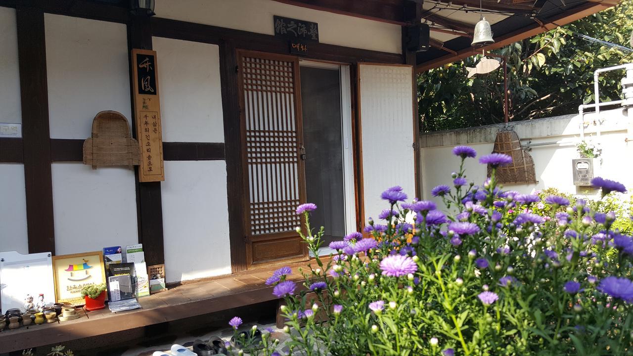 Inyeon Hanok Guesthouse Jeonju Eksteriør billede