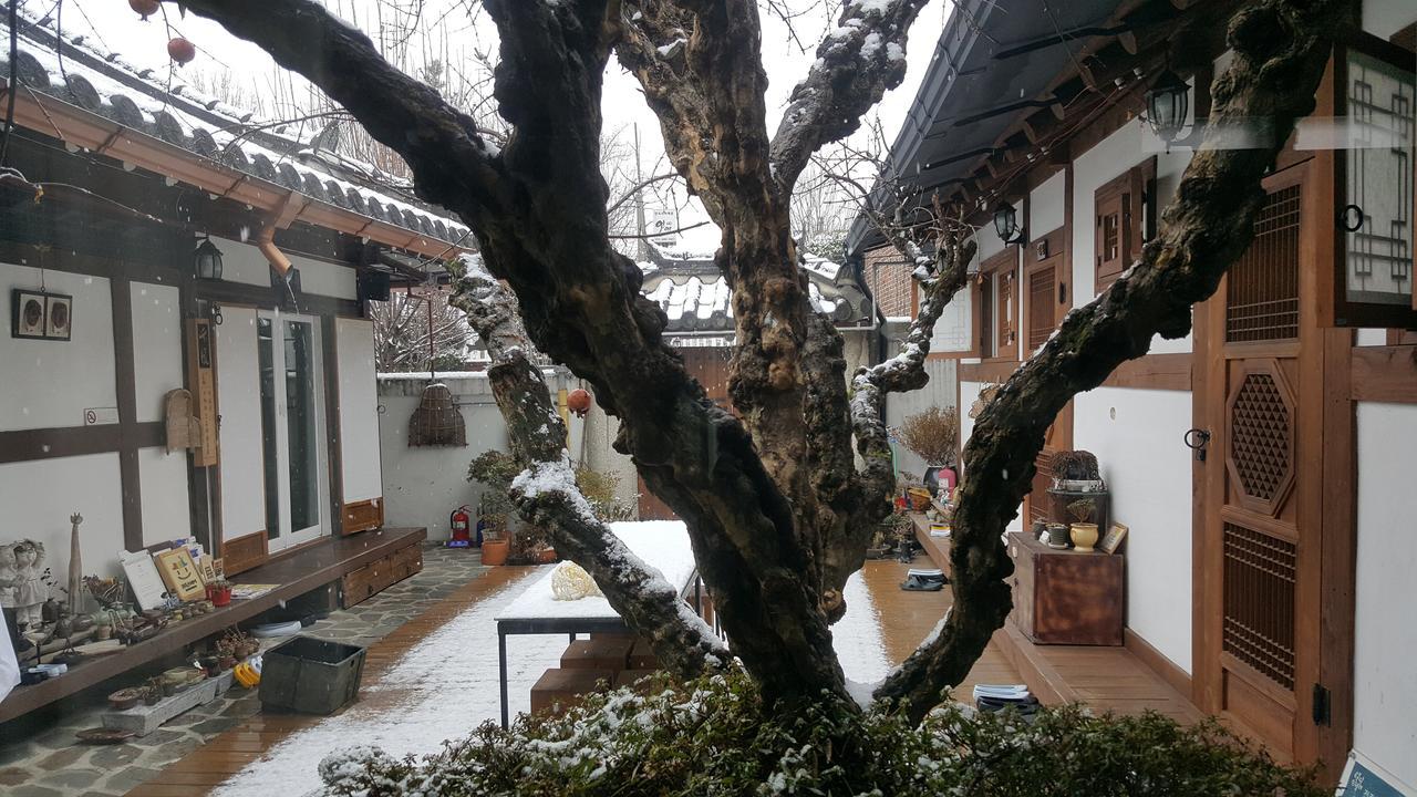 Inyeon Hanok Guesthouse Jeonju Eksteriør billede