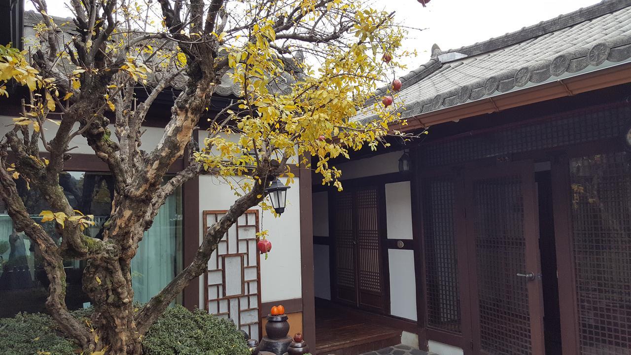 Inyeon Hanok Guesthouse Jeonju Eksteriør billede